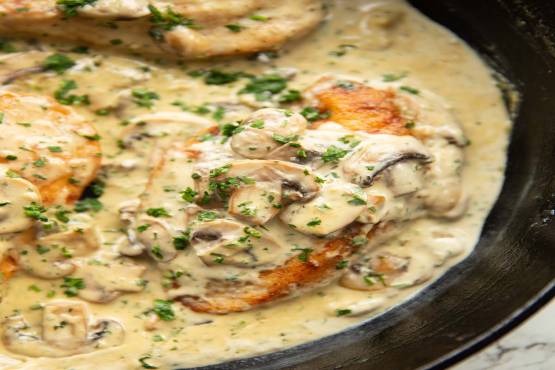 Chicken piccata With creamy mushroom sauce