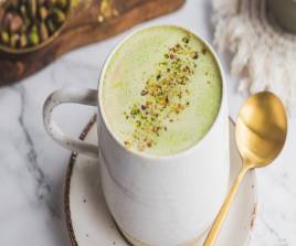 Pistachio latte